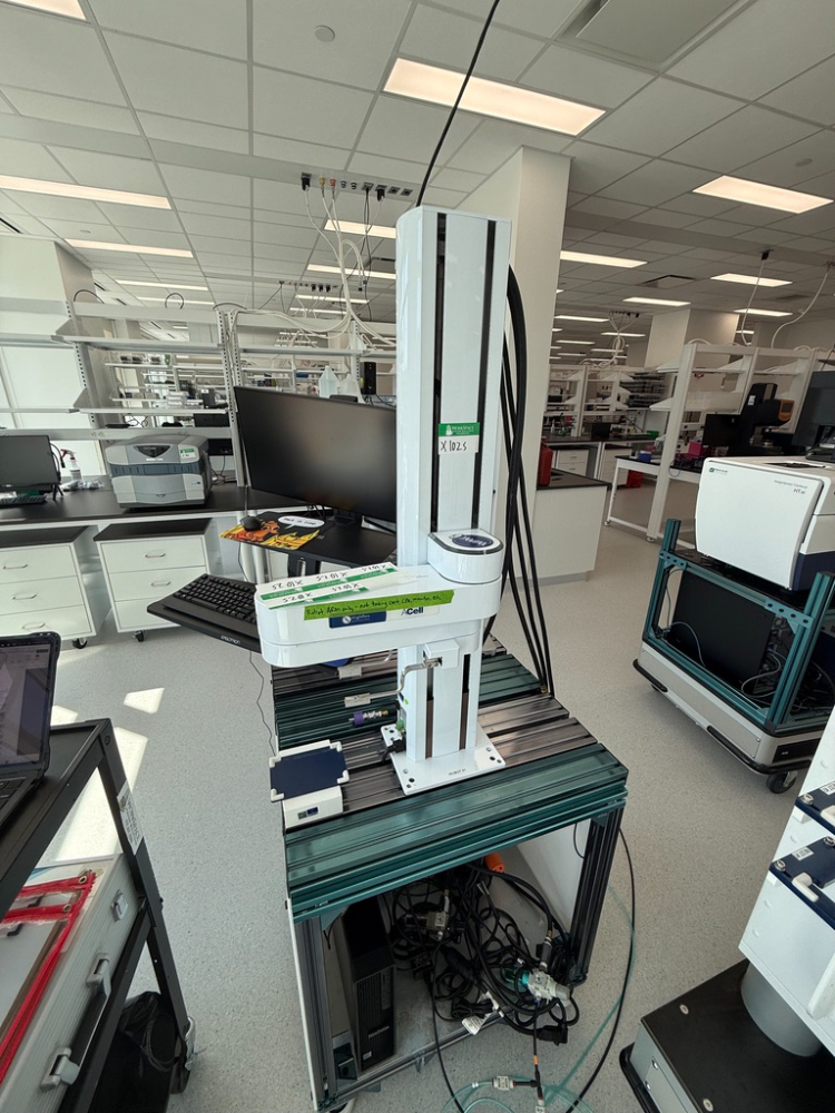 Image of HighRes Biosolutions ACell Robot Arm